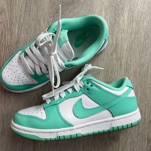 Nike Dunk Low | Green Glow